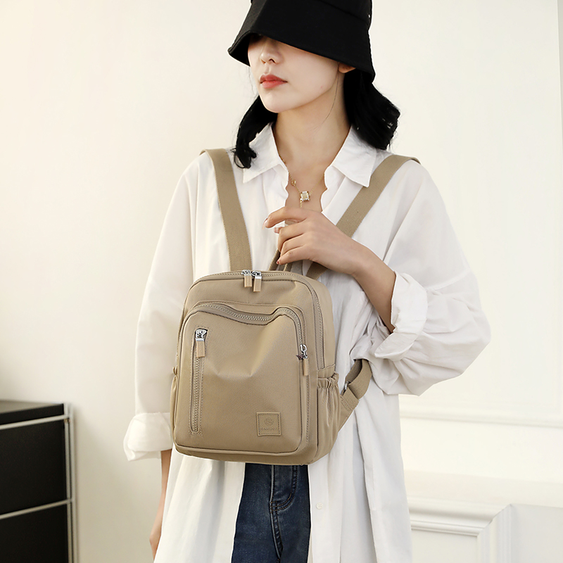 Wodoodporny plecak dla kobiet  – Embroidery Bag recenzja i cena