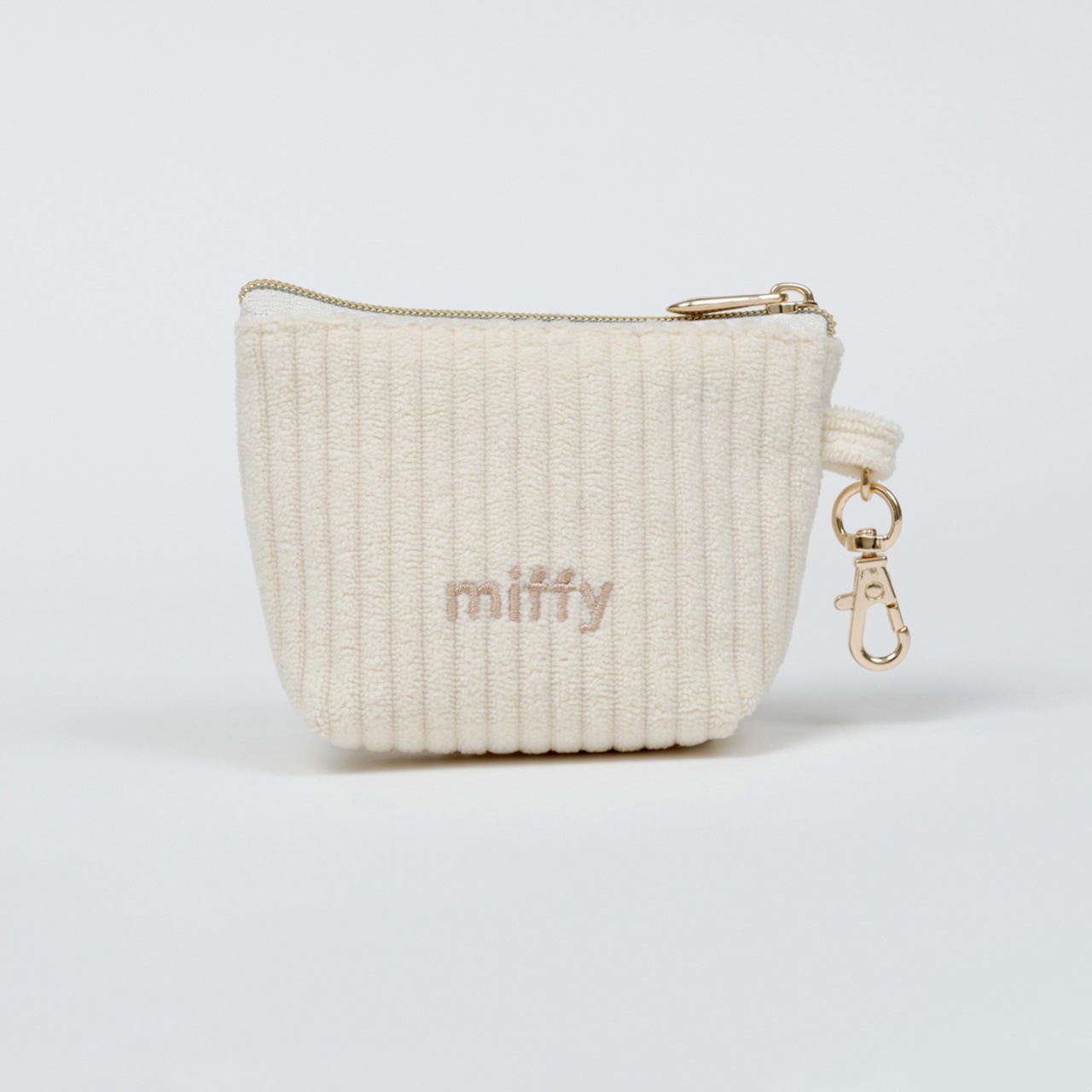 Uroczy portfelik na drobne z m – Embroidery Bag recenzja i cena